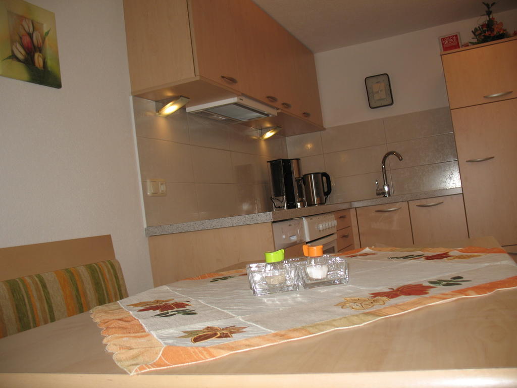 Gästehaus Luxner Strass im Zillertal Zimmer foto